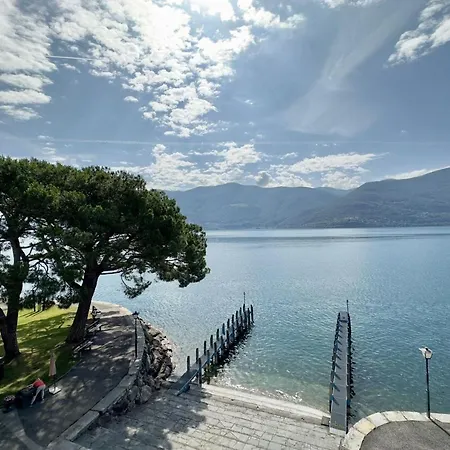 Casa Al Lago - Experience Apartment Brissago